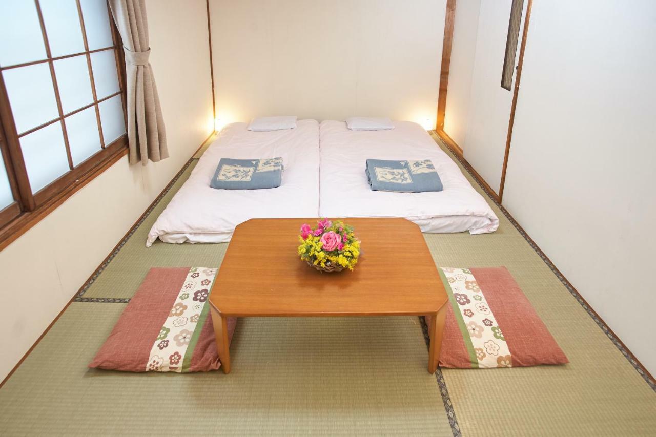 Karimpani Niseko Fujiyama Hostel Room photo